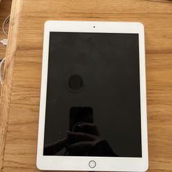 I pad 6th Generation 