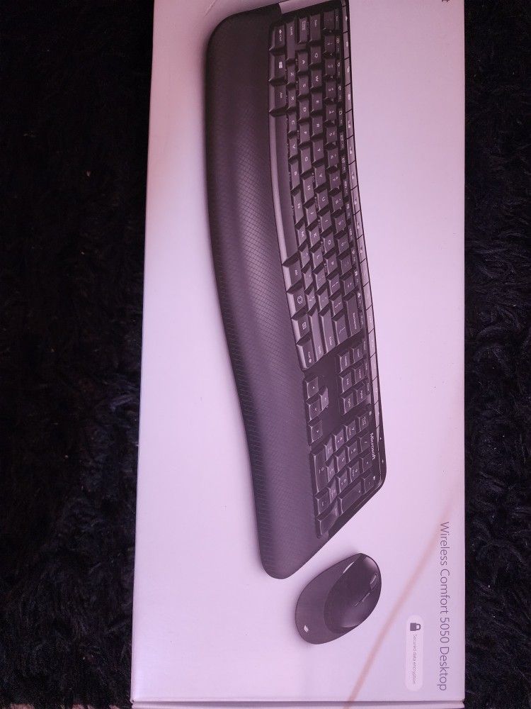 Microsoft Wireless Comfort 5050 Desktop