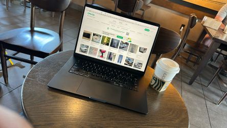 Macbook Air M2 15 Inch