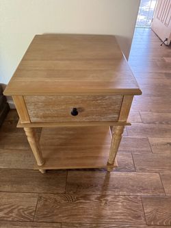 Sand and Stable Birkley End Table (Wayfair)