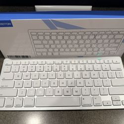 Wireless Keyboard for Mac – Bluetooth, Ultra‑Slim, Silver/White