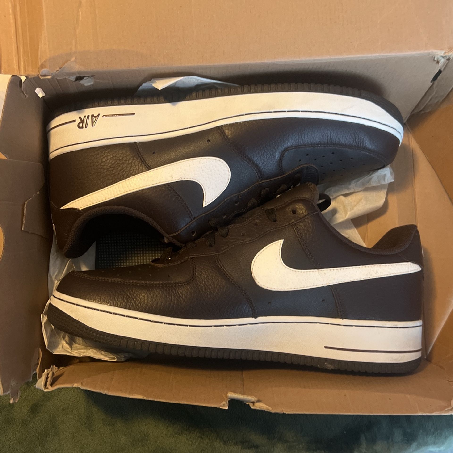 Nike Air Force 1 82 Size 13