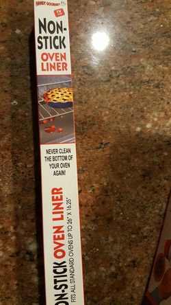 Non stick oven liner.