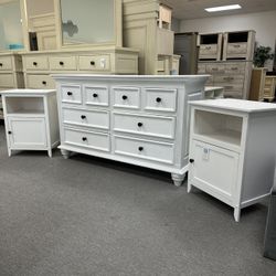 Dresser and nightstands (FREE 24H DELIVERY)