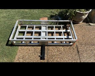 basket for car to carry things, good condition