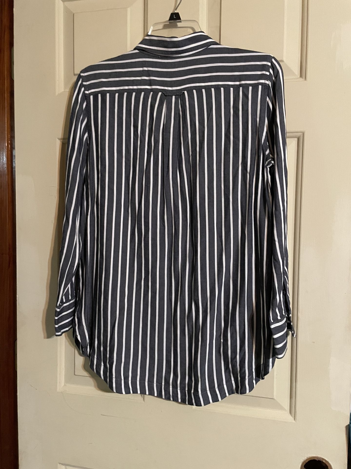 Ladies Banana Republic Top
