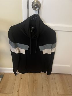 H& M Sweatshirt with Hoodie