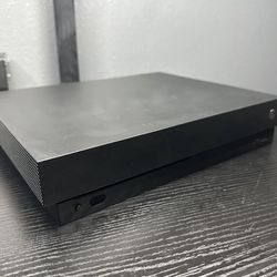Xbox one X - 1TB