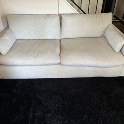 ✨ Modern Light Beige Sofa – Ultra Comfortable & Stylish – Gently Used! ✨