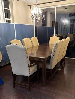 Rectangular dining table