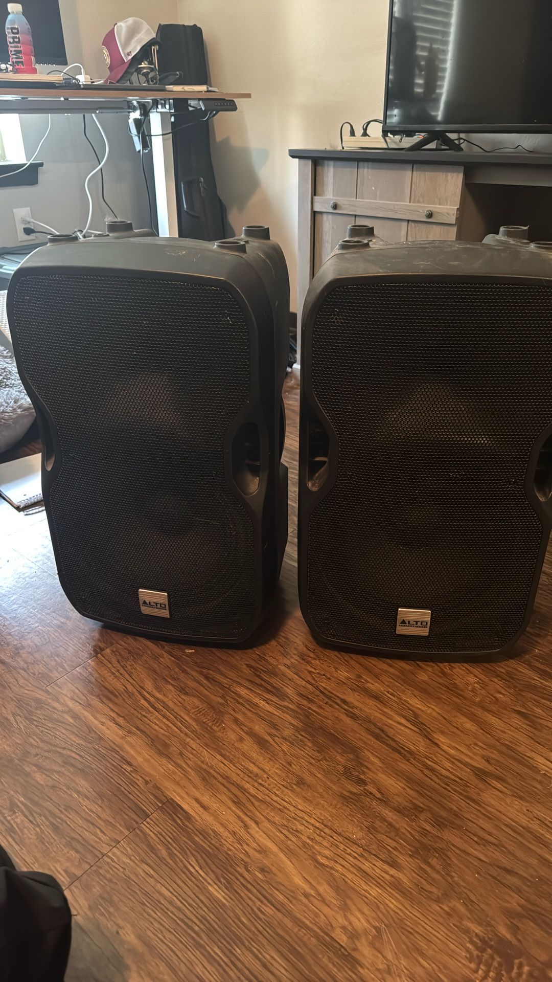 Alto Trusonic 12” Powered Speaker (Set Of 2) With Stands
