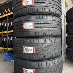 Set 285/40/23 Pirelli Scorpion MS Like New.