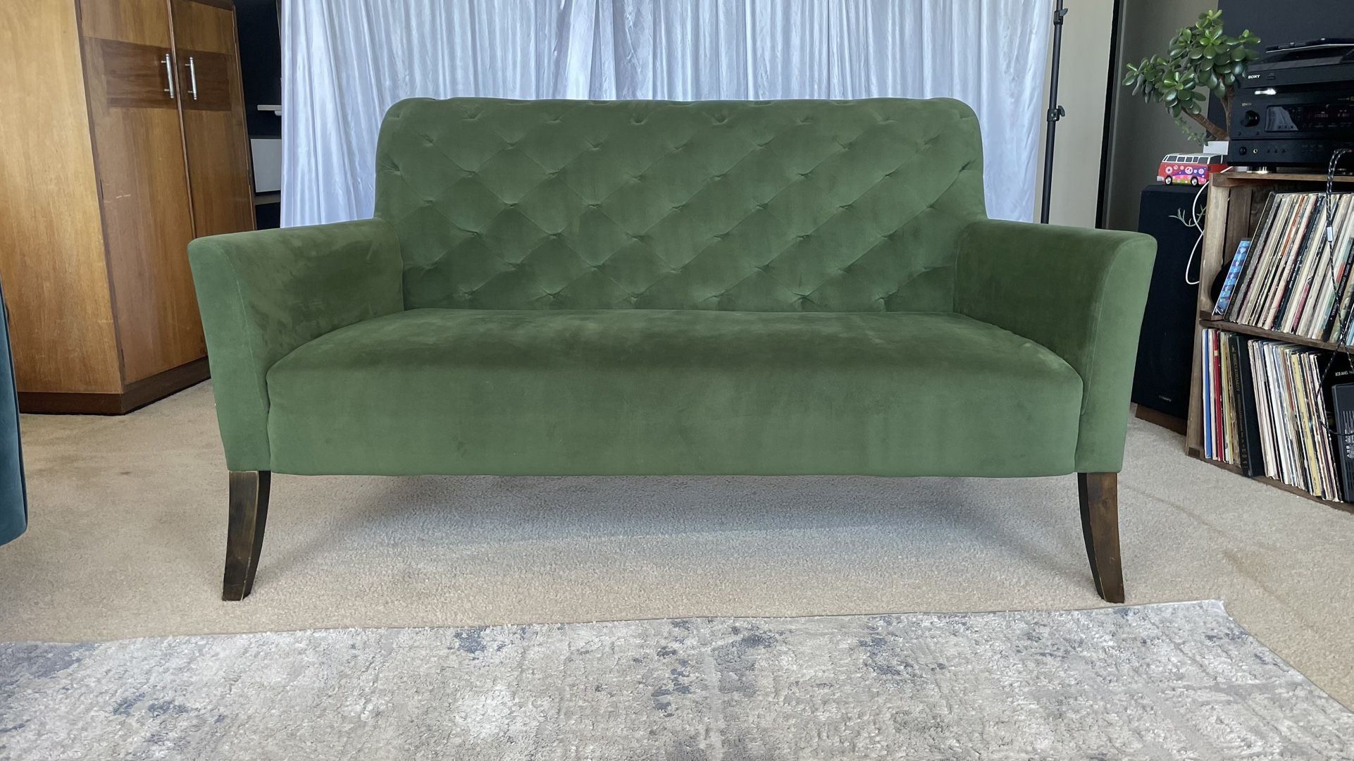 West Elm Tufted Forest Green Couch Loveseat Sofa Setee