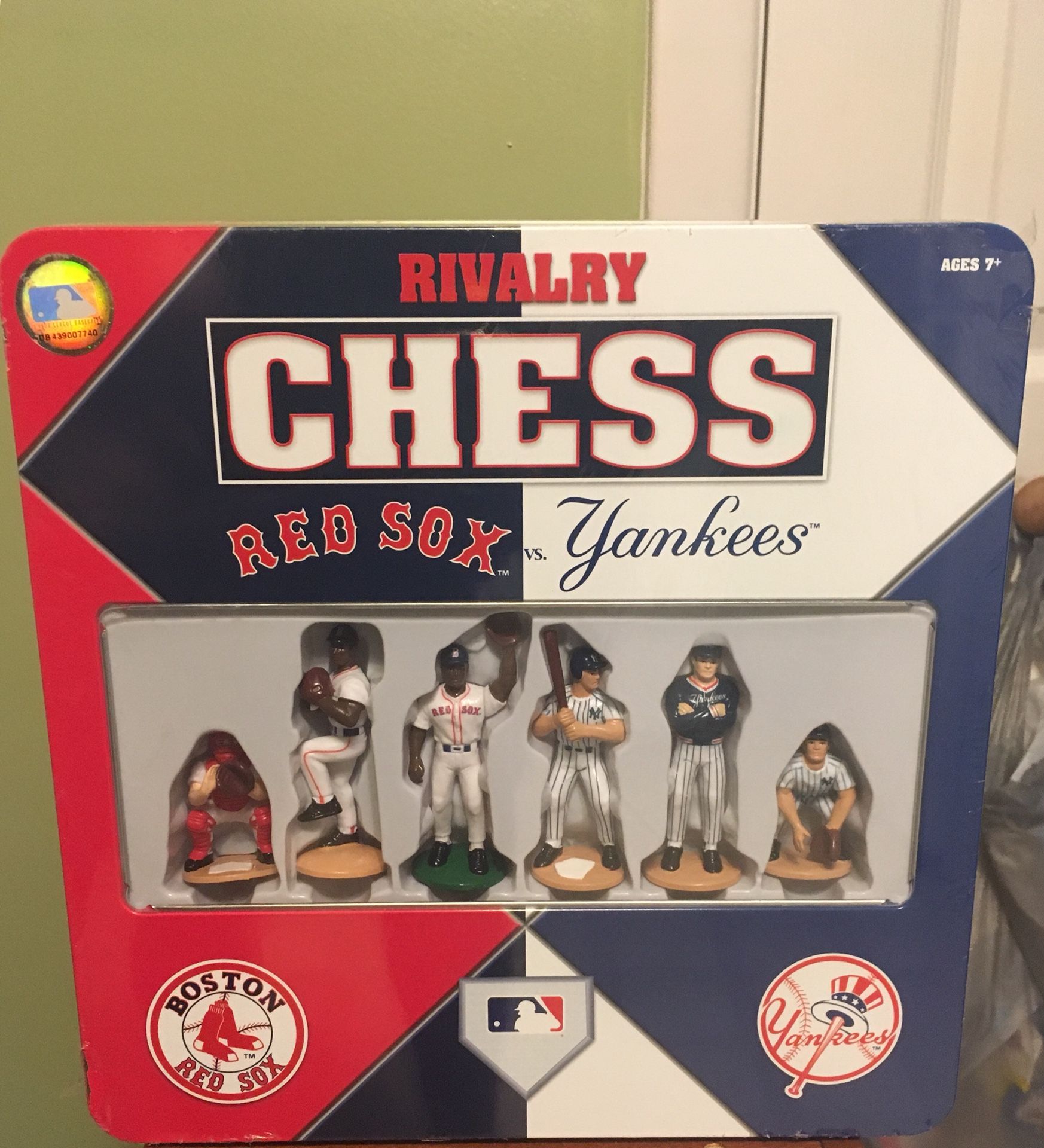 MLB Rivalry Red Sox Yankees Chess Set