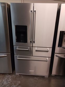 Refrigerator kitchenaid 5 door French door in stainless steel 40 days warranty Delevery- no working only ice maker