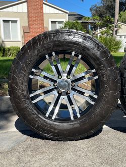 6 Lug Nut Rims & TIRES/ Rines & LLANTAS De 6 birlos (6x135) Size: 18”