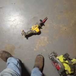 Brushless Dewalt Sawzall