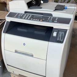 HP Color LaserJet 2840 – All-In-One Color Laser Printer/Scanner/Copier