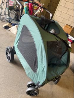 Pet stroller