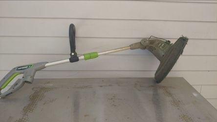 Weed wacker Earthwise