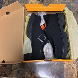 Brand New Lugs Mens Size 8 Snow Boots