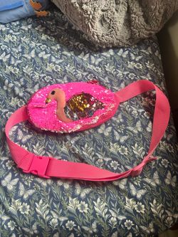 Flamingo with zipper bag
