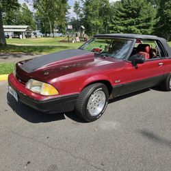 1989 Ford Mustang