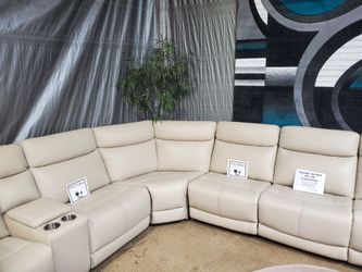 6 Pc Modular Leather Power Reclining Sectional with Power Headrests(New)