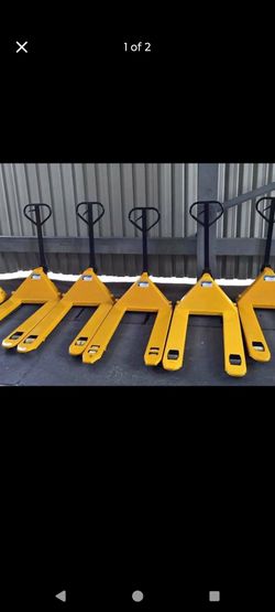 Many different Palletjacks 2 Choose from$199+