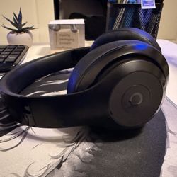 Beats Studio Pro Wireless Headphones