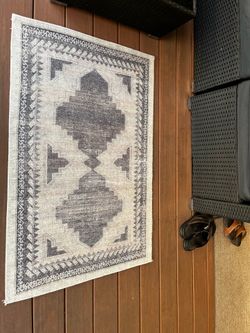 Small area rug