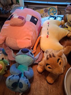 EVERYTHING FOR $5 PICK UP IN SUN VALLEY