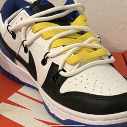 Nike Dunks 