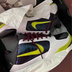 New Kobe V Pro Tro Chaos New In Box