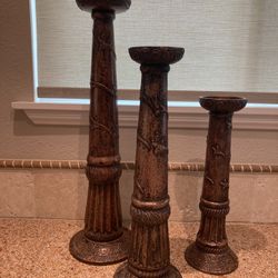 Three-piece candle set