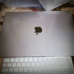 MacBook Pro M1 Max 