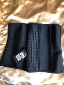 Waist trainer