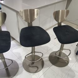 BAR STOOLS