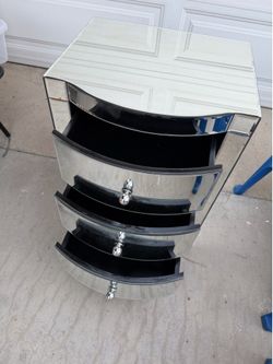 Beautiful mirror nightstand $35