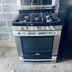 Gas Stove Delivery Include Like New 