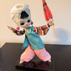 Vintage Big Eyes BRADLEY Asian Korean Pose Doll