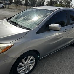 2012 Mazda Mazda5