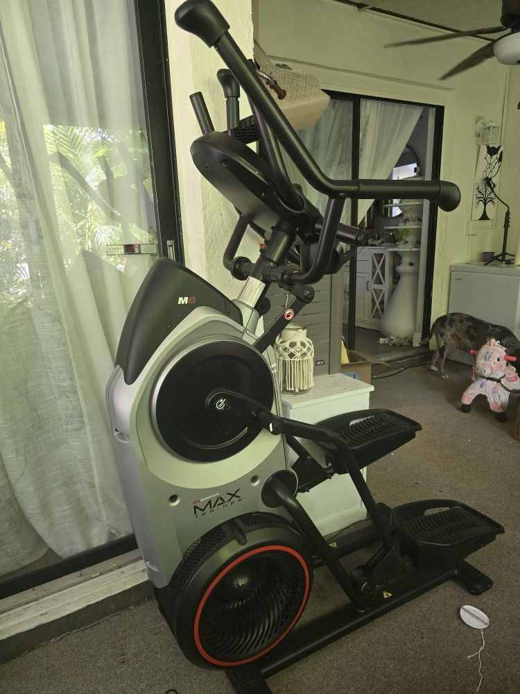 Bowflex Max Trainer M6
