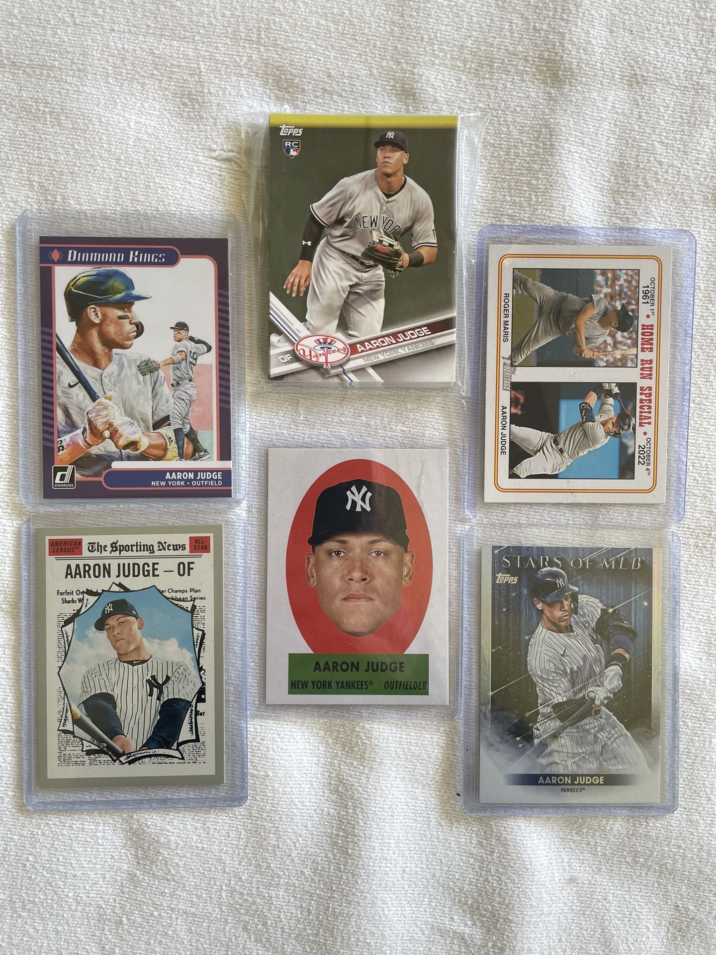 Aaron Judge Card Lot W/ Rookie Card