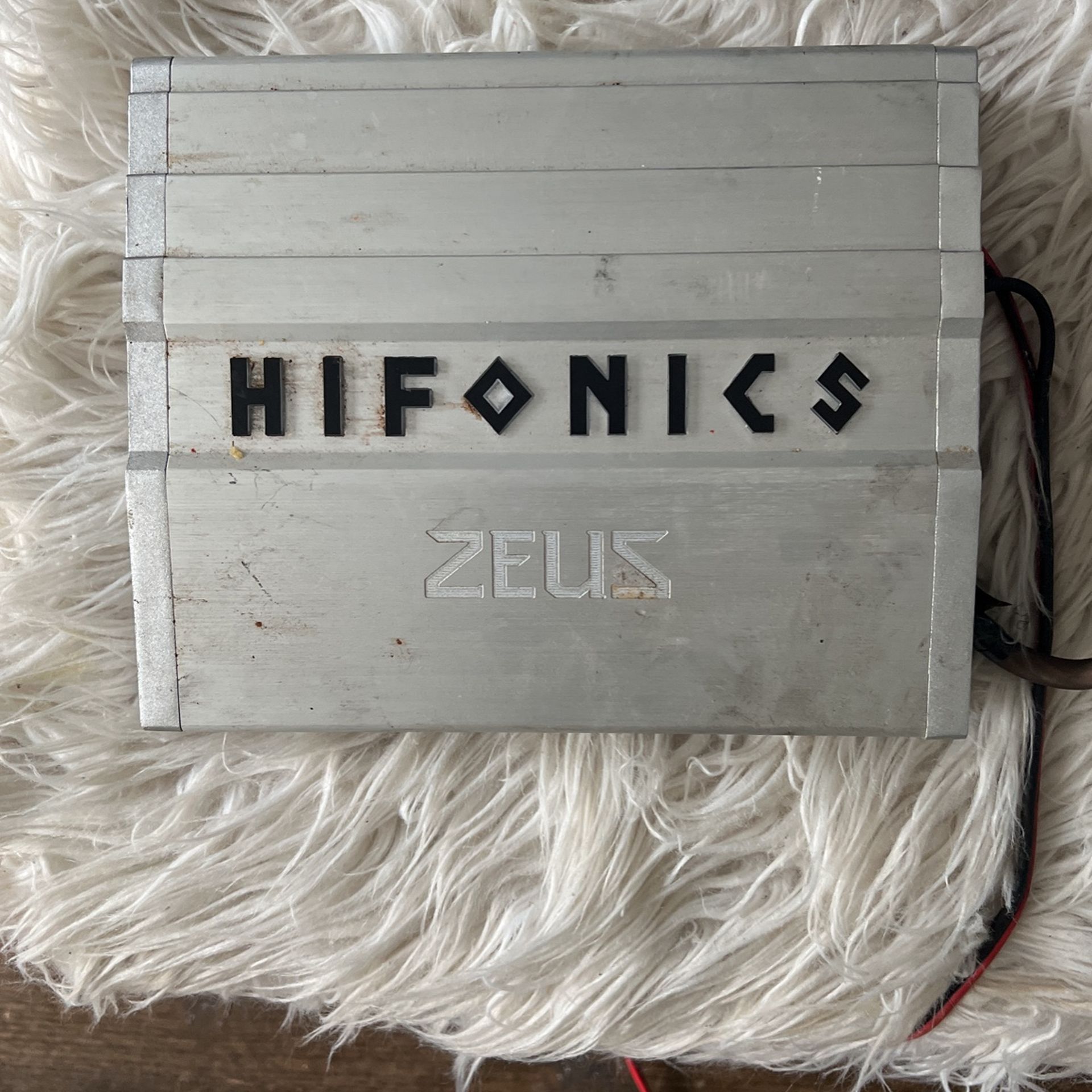 Hifonics Zeus