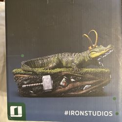 MARVEL STUDIOS ALLIGATOR LOKI