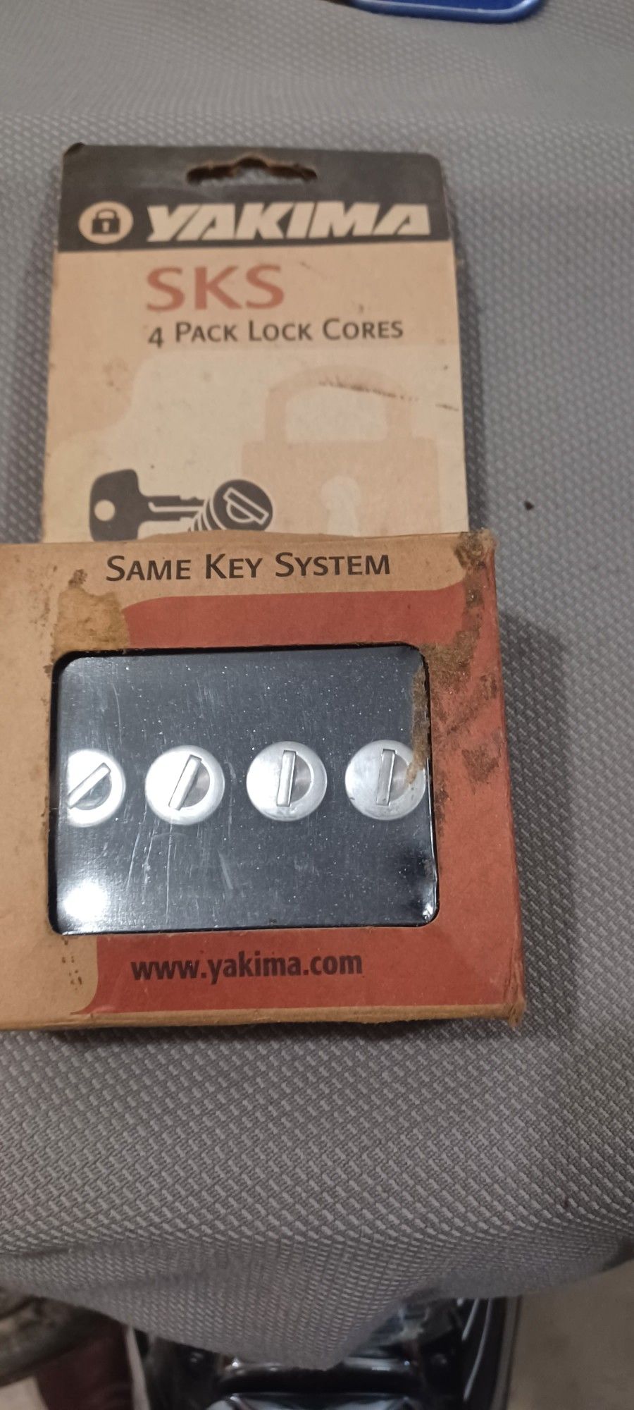 Yakima SKS Lock Cores 4 Pack with Keys – Model #07204 NEW