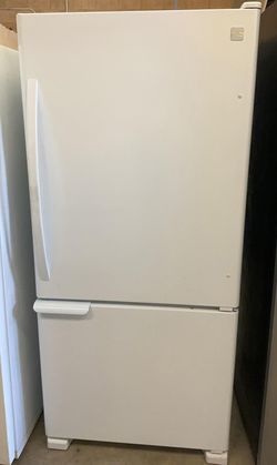 Kenmore Bottom Freezer  White Refrigerator
