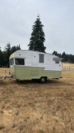Vintage Shasta Trailer
