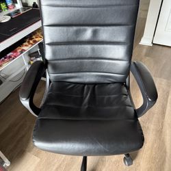 Desk chair